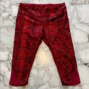 Lululemon snakeskin leggings